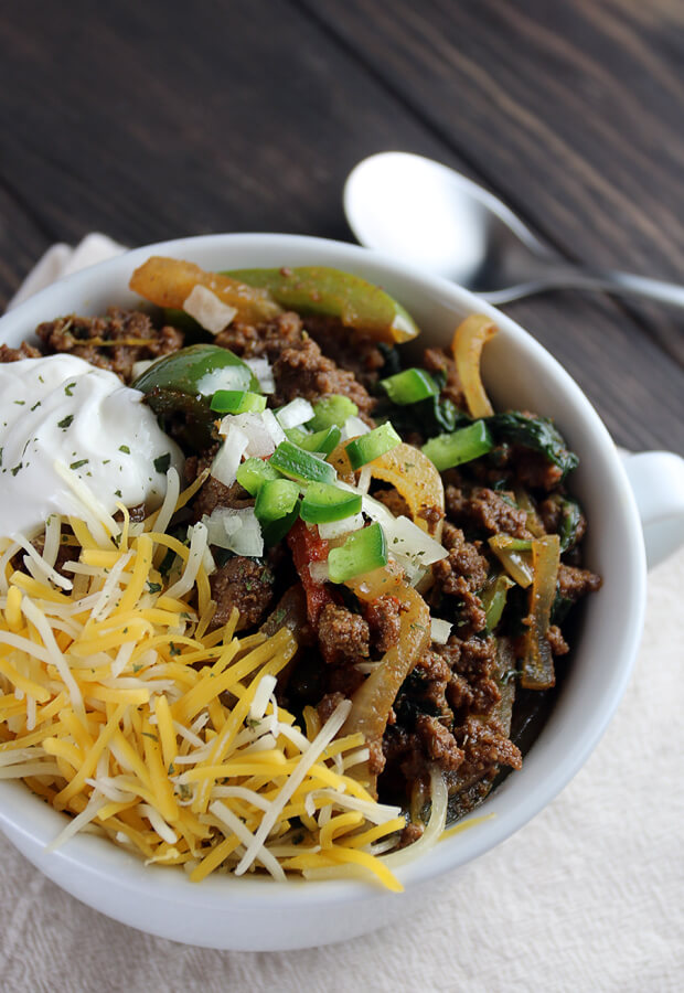 A stunningly easy #keto chili that's ready in just over 30 minutes. Plus, the leftovers last for days! Shared via //iqyxmeyx.top