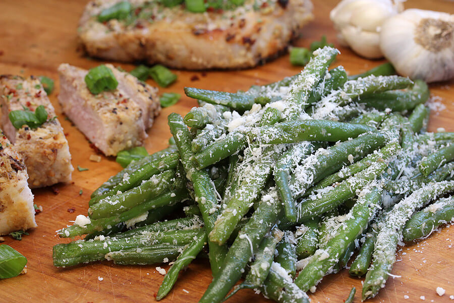 Crisp Garlic Parmesan Green Beans