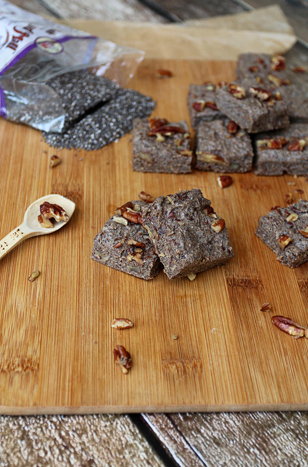 Pecan Butter Chia Seed Blondies | Shared via iqyxmeyx.top