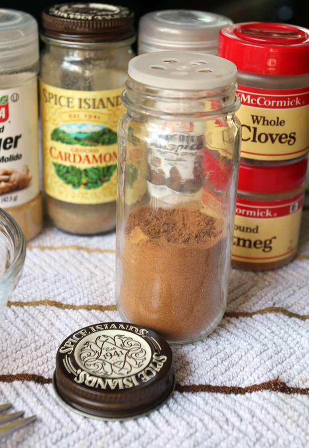 Homemade Pumpkin Pie Spice | Pinned via iqyxmeyx.top/