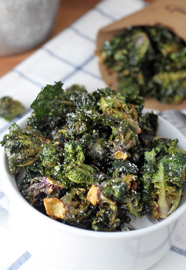 A crunchy and delicious #keto side dish that'll be an instant hit with everyone! Deep Fried Kale Sprouts. Shared via iqyxmeyx.top/