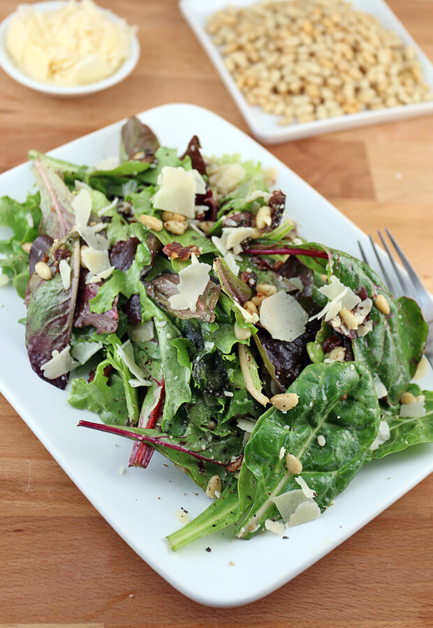A quick, simple, and refreshing salad just in time for summer. Don't miss out on this jam-packed lunch! Shared via iqyxmeyx.top/