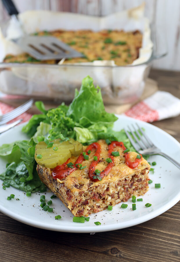 A delicious bacon cheeseburger casserole that is a perfect replacement for a salad in the colder months. Shared via //iqyxmeyx.top/