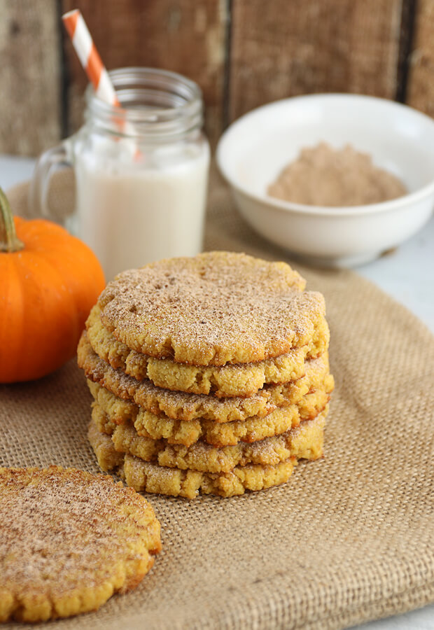 A delicious, simple batch of #Keto Pumpkin Snickerdoodle Cookies that will make the whole family beg for more. Shared via //iqyxmeyx.top/