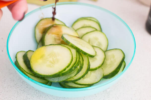 Simple Asian Cucumber Salad