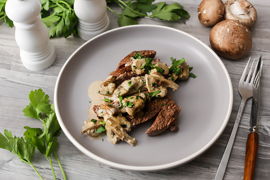 Steak with Mushroom Stroganoff